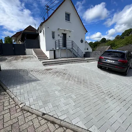 Casa Di Monaco * Glees