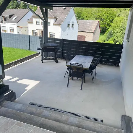 Casa Di Monaco بيت للعطل *